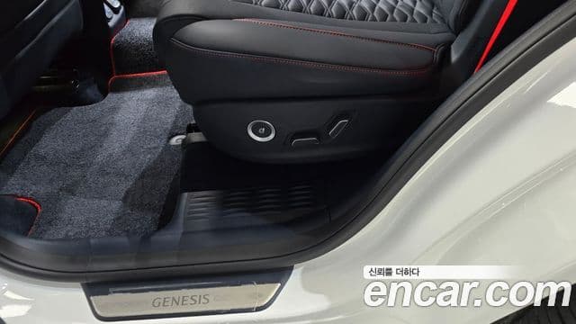 Genesis GV80 Coupe 2024 — Şəkil 25/33