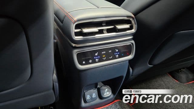 Genesis GV80 Coupe 2024 — Şəkil 10/33