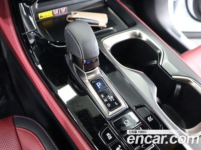 Lexus NX350h 2025 — Фото 8/20