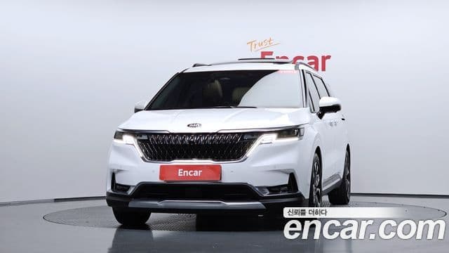 Kia Carnival 2021 — Фото 3/20