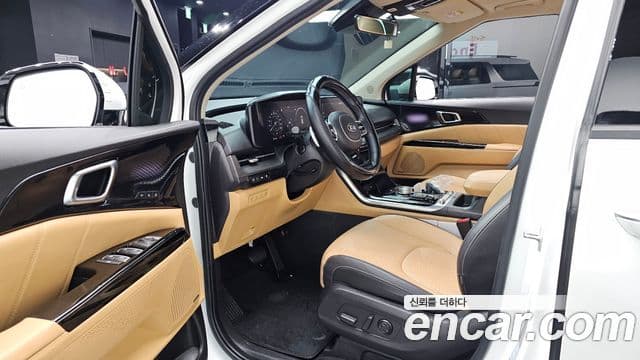 Kia Carnival 2021 — Фото 10/20