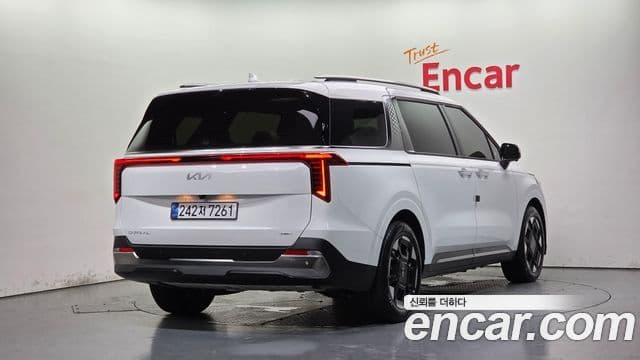 Kia Carnival 2026 — Фото 2/20