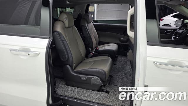 Kia Carnival 2026 — Фото 12/20