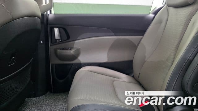 Kia Carnival 2026 — Photo 13/36