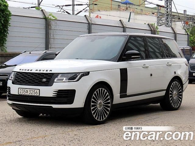 Land Rover Range Rover 2019 — Фото 9/20