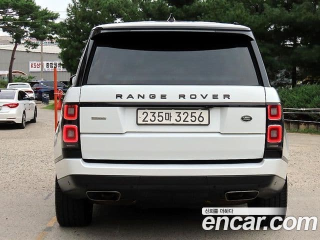 Land Rover Range Rover 2019 — Фото 3/20