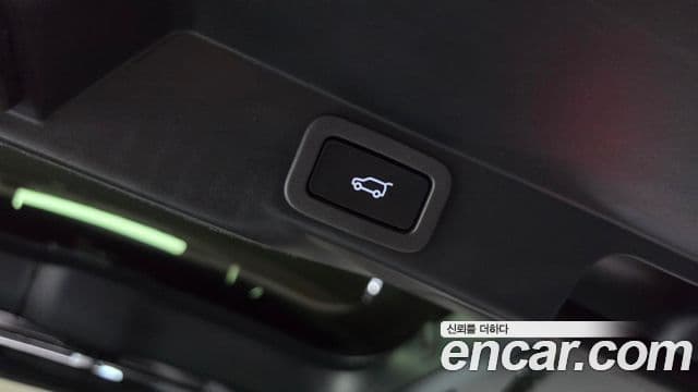 Land Rover Range Rover Sport 2019 — Photo 12/20