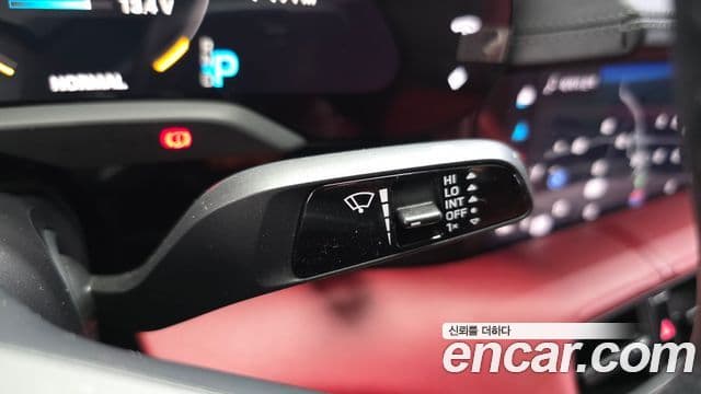 Porsche Taycan 2021 — ფოტო 20/41