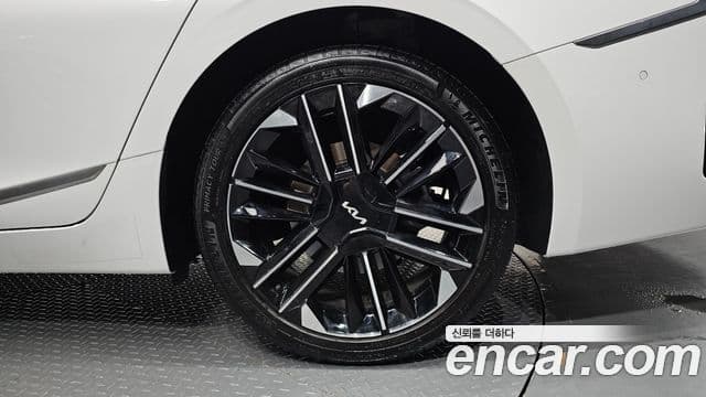 Kia K8 2025 — Photo 41/46