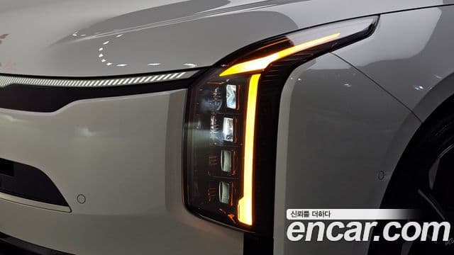 Kia K8 2025 — Photo 7/46