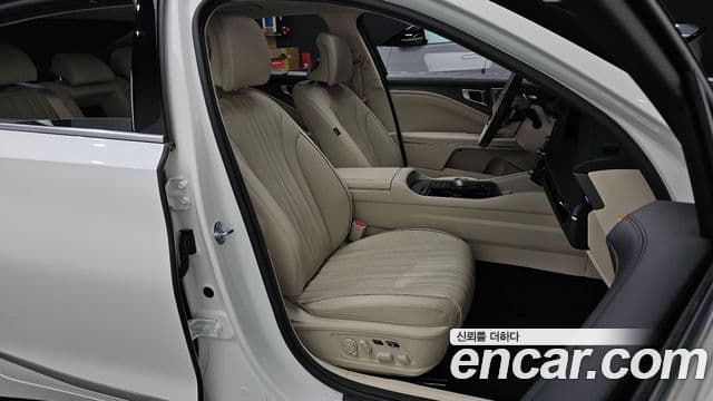 Kia K8 2025 — Photo 40/46