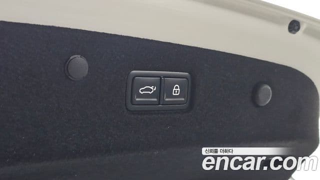 Kia K8 2025 — Photo 14/46