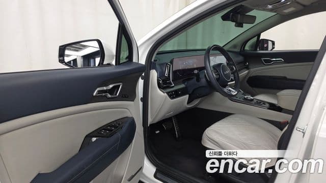 Kia Sportage 2023 — Фото 10/20