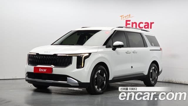 Kia Carnival 2024 — Фото 1/20