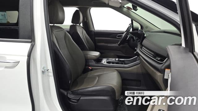 Kia Carnival 2024 — Фото 11/20