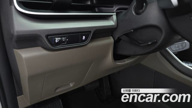 Kia Carnival 2024 — ფოტო 14/35