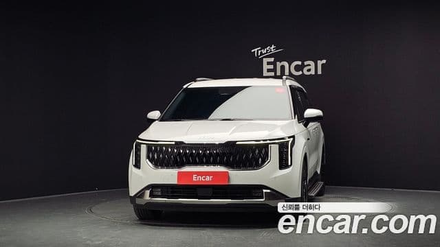 Kia Carnival 2025 — Фото 2/20