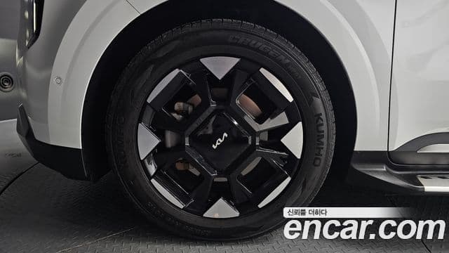 Kia Carnival 2025 — Фото 4/20