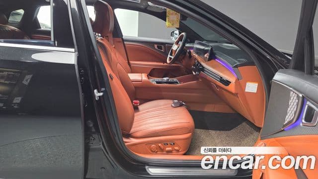 Kia K8 2025 — Photo 9/41
