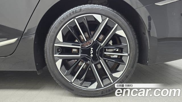 Kia K8 2024 — ფოტო 16/41