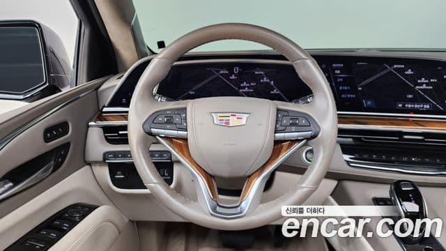 Cadillac Escalade 2021 — Фото 12/20