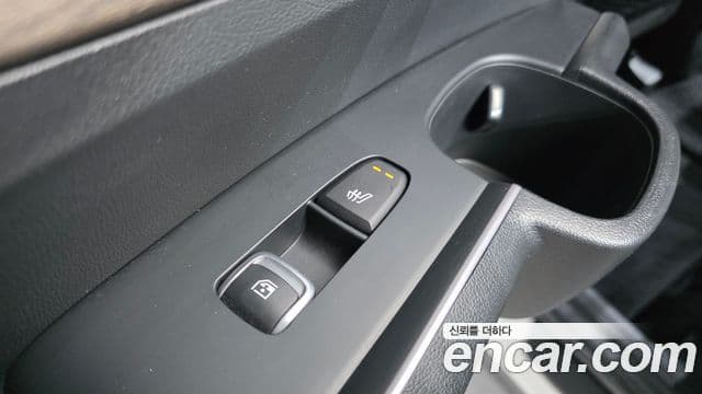 Kia Sorento 2022 — Фото 18/20