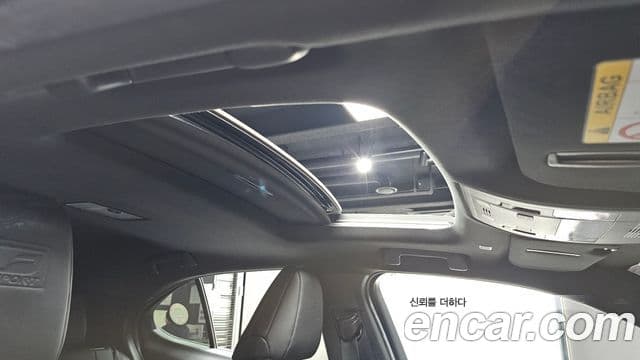 Lexus UX250h 2020 — Фото 16/20
