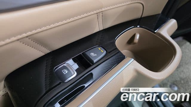 Kia Sorento 2024 — Фото 19/20