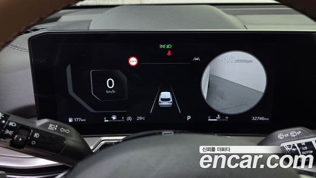Kia Sorento 2024 — Фото 8/20