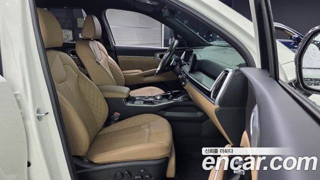 Kia Sorento 2024 — Фото 11/20