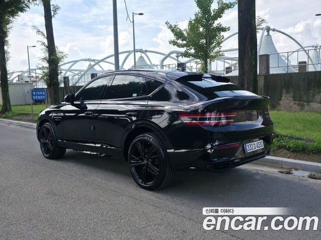 Genesis GV80 Coupe 2025 — Şəkil 8/20
