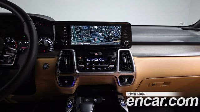 Kia Sorento 2022 — Фото 14/20