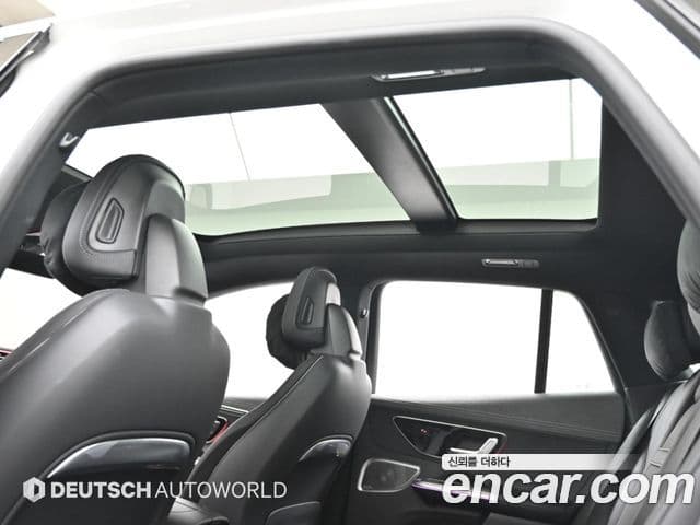 Mercedes-Benz EQE SUV 2025 — ფოტო 8/20