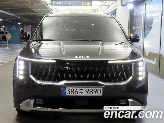 Kia Carnival 2025 — Фото 1/20