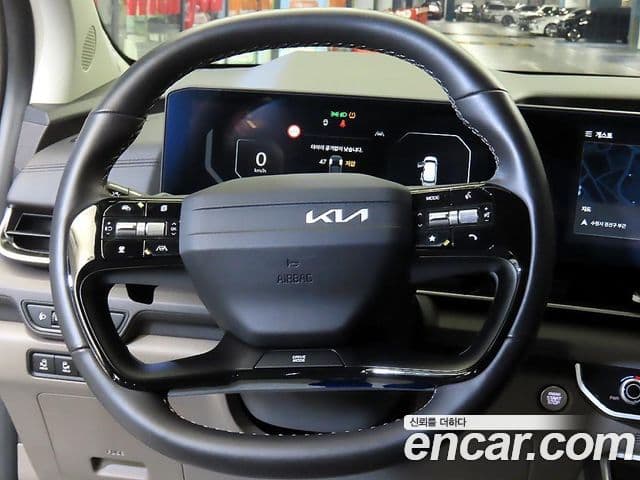 Kia Carnival 2025 — Фото 6/20