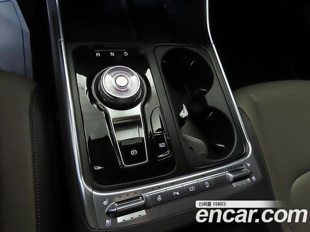 Kia Carnival 2025 — Фото 11/20