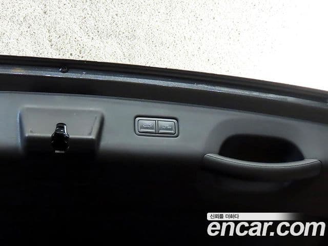 Kia Carnival 2025 — Фото 15/20