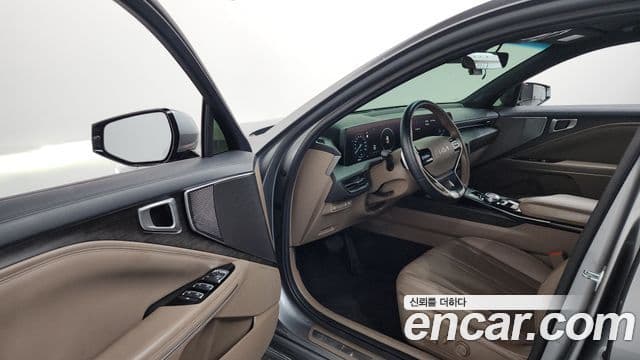 Kia K8 2022 — Photo 6/30