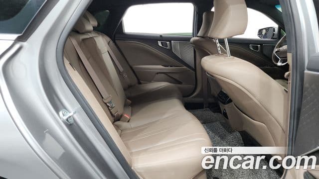 Kia K8 2022 — Photo 25/30