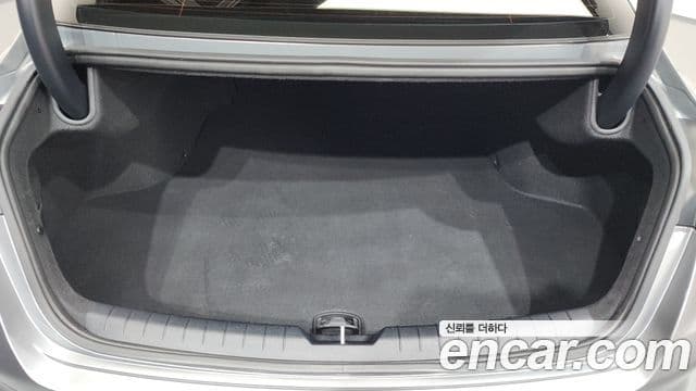 Kia K8 2022 — Photo 8/30