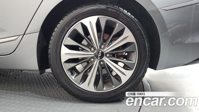 Kia K8 2022 — Photo 20/30