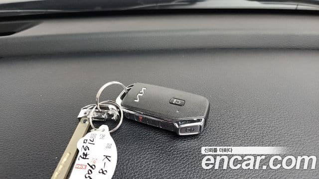 Kia K8 2022 — Photo 9/30