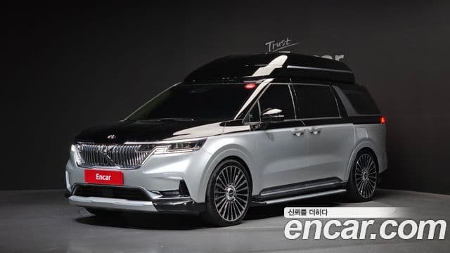 Kia Carnival 2021 — Фото 1/20