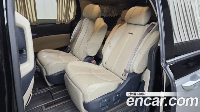 Kia Carnival 2021 — Фото 12/20