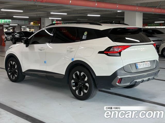 Kia Sportage 2021 — Фото 4/20