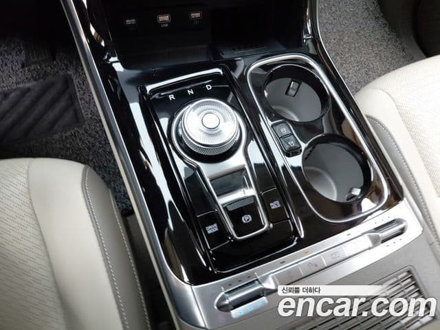 Kia Carnival 2022 — Фото 9/20