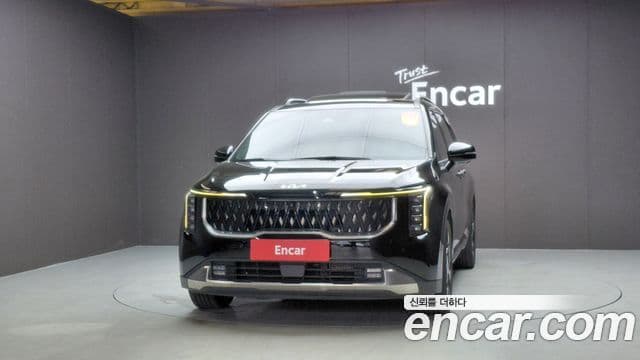 Kia Carnival 2023 — Фото 3/20