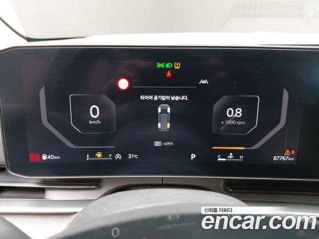 Kia Carnival 2023 — Фото 8/20