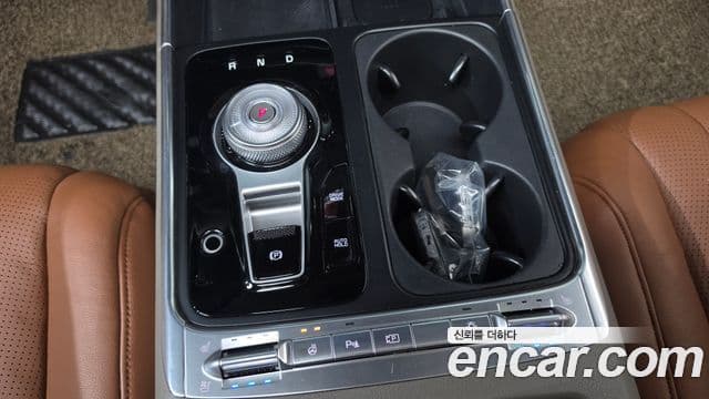 Kia Carnival 2024 — Фото 9/20