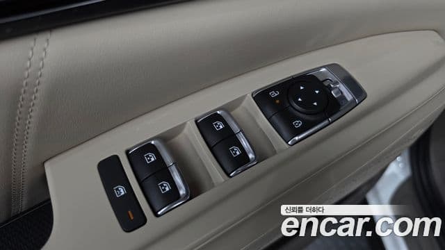 Kia Carnival 2024 — Фото 19/20